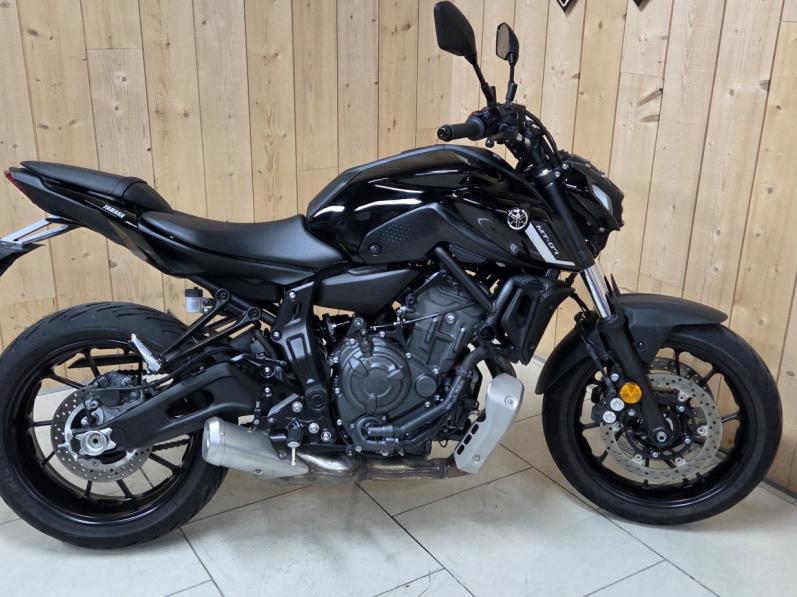 YAMAHA MT 07 (47.5CV) 2024