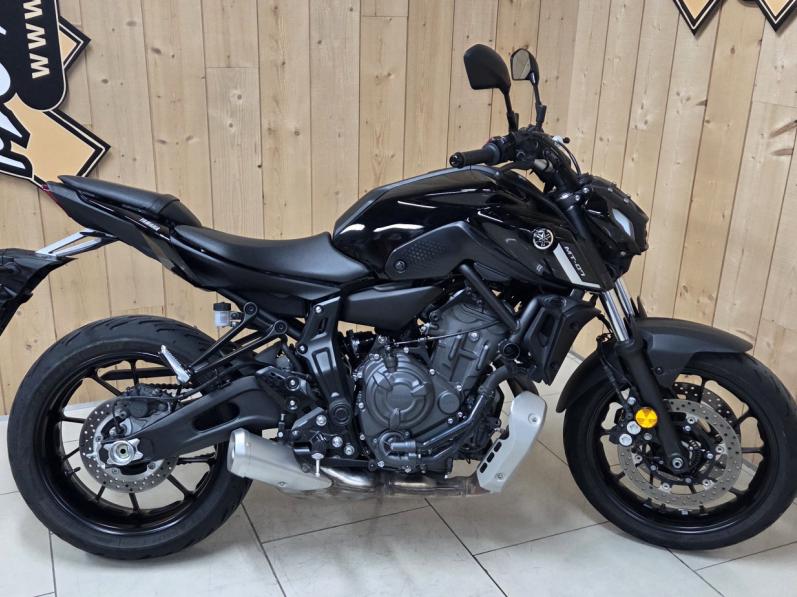 YAMAHA MT 07 (47.5CV) 2024