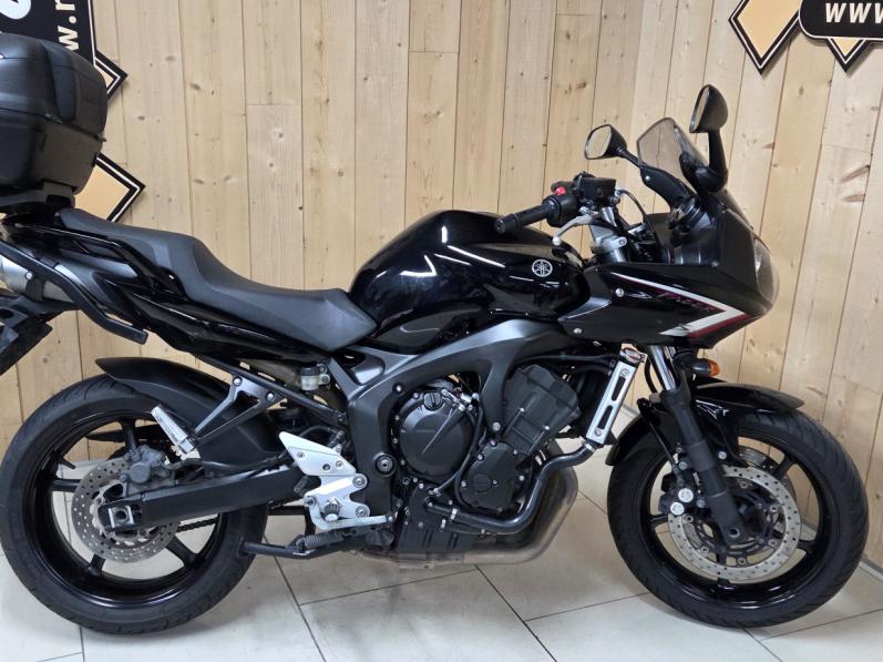 YAMAHA FZ6 600 FAZER S2 98cv 